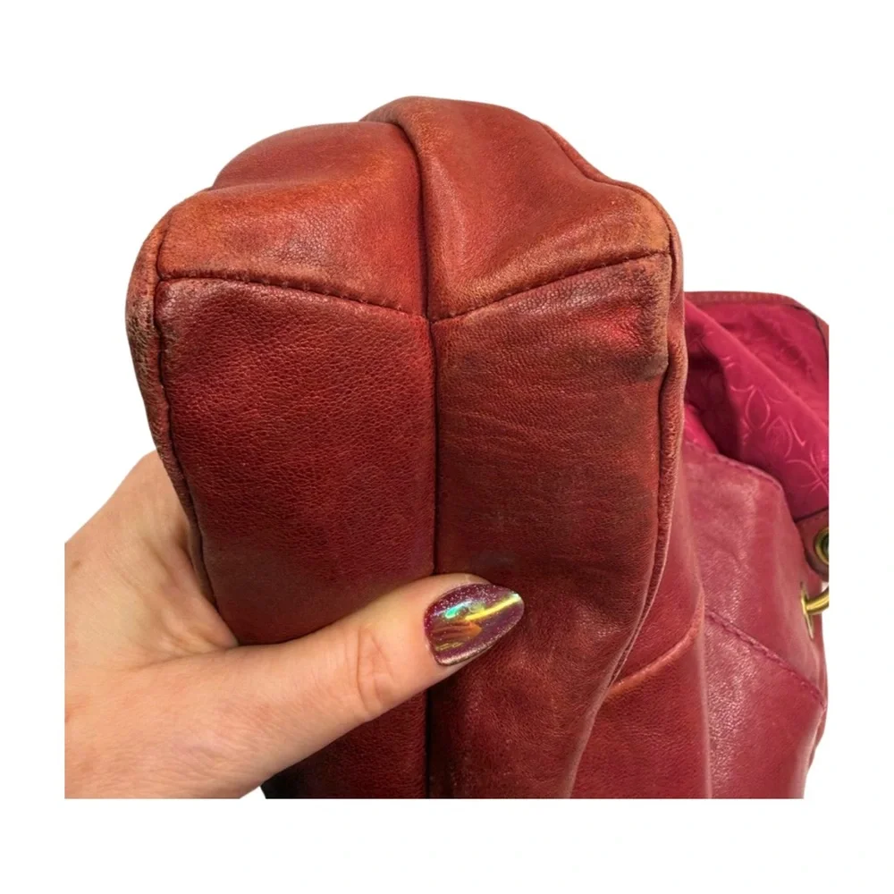 Fossil Red Leather Shoulder Bag Key Charm Vintage Distressed Hobo Purse